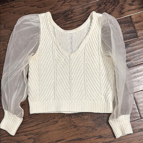 Anthropologie Elegant White Sweater with Sheer Sleeves - Picture 4 of 4